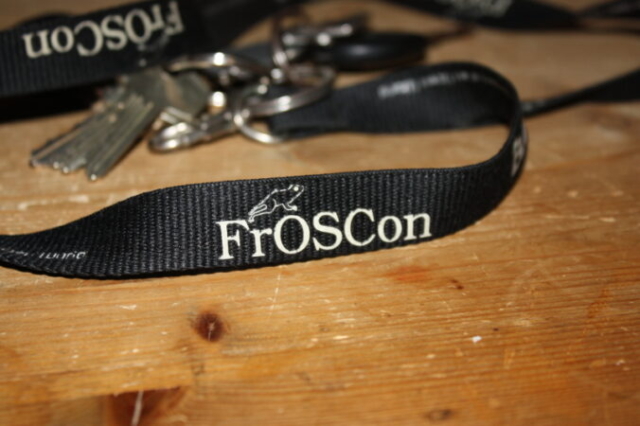 Bild eines neuen FrOSCon Key Chain